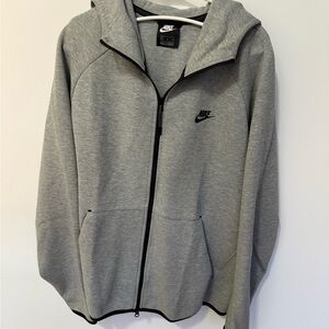 Nike Heather Gray Full-Zip Hoodie like new condition